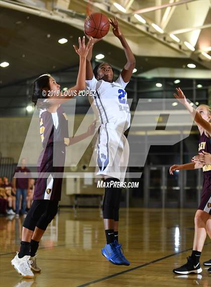 Thumbnail 3 in Valley Christian @ Diamond Ranch photogallery.