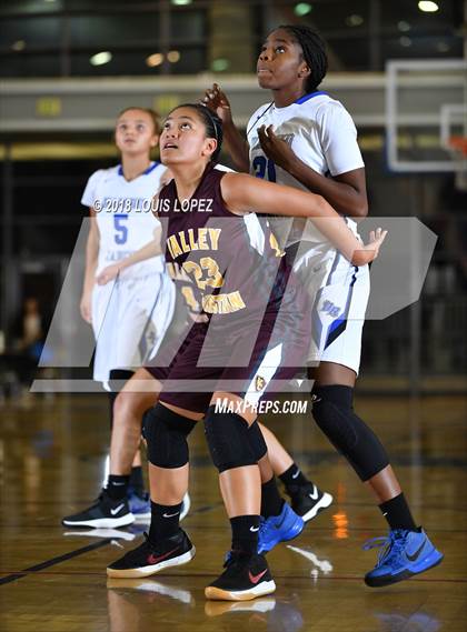 Thumbnail 1 in Valley Christian @ Diamond Ranch photogallery.