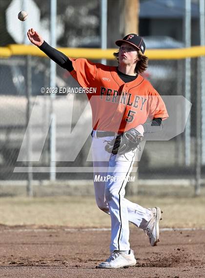 Thumbnail 1 in Fernley vs Yerington (Yerington Tournament) photogallery.