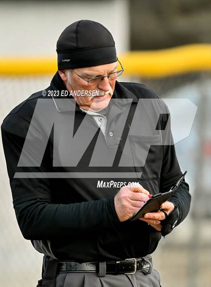 Thumbnail 1 in Fernley vs Yerington (Yerington Tournament) photogallery.