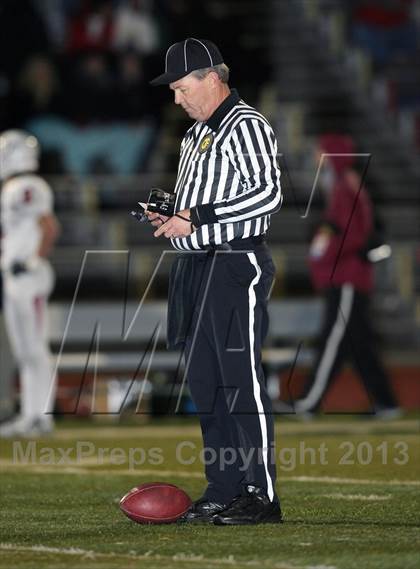 Thumbnail 1 in El Cerrito vs. Sacred Heart Prep (CIF NorCal Regional D3 Final) photogallery.