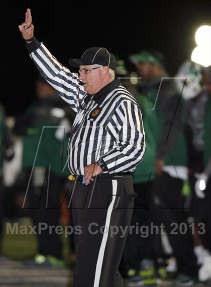 Thumbnail 1 in El Cerrito vs. Sacred Heart Prep (CIF NorCal Regional D3 Final) photogallery.