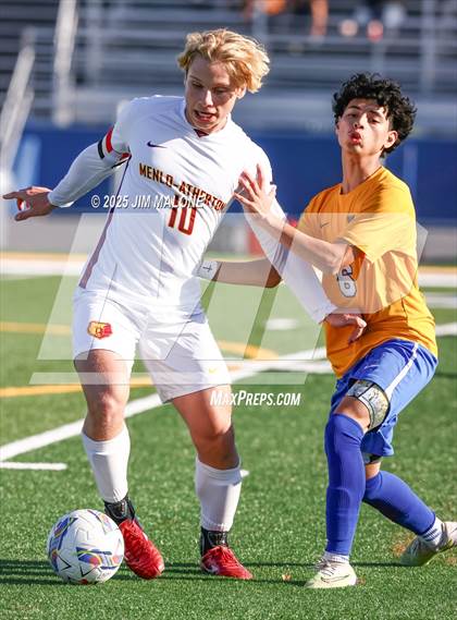 Thumbnail 1 in Menlo-Atherton @ Newark Memorial photogallery.