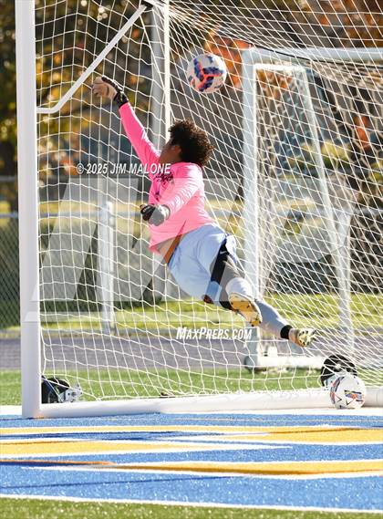 Thumbnail 1 in Menlo-Atherton @ Newark Memorial photogallery.