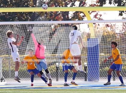 Thumbnail 3 in Menlo-Atherton @ Newark Memorial photogallery.