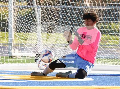 Thumbnail 2 in Menlo-Atherton @ Newark Memorial photogallery.