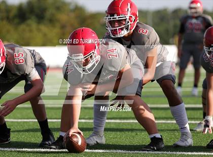 Thumbnail 2 in Lassiter @ Allatoona photogallery.