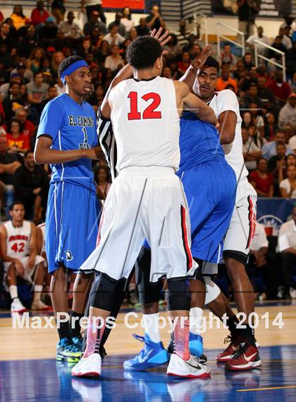 Thumbnail 3 in Westchester vs. El Camino Real (CIF LA City Section Final) photogallery.