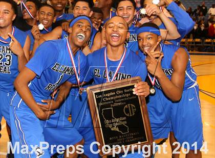 Thumbnail 2 in Westchester vs. El Camino Real (CIF LA City Section Final) photogallery.