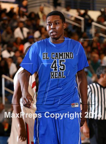 Thumbnail 1 in Westchester vs. El Camino Real (CIF LA City Section Final) photogallery.
