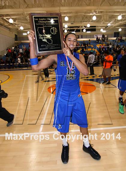 Thumbnail 1 in Westchester vs. El Camino Real (CIF LA City Section Final) photogallery.