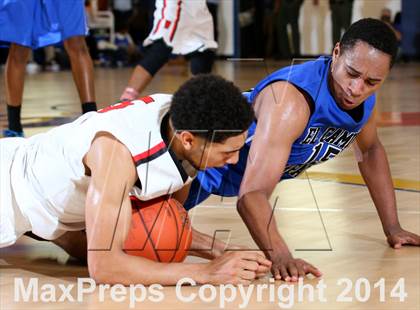 Thumbnail 2 in Westchester vs. El Camino Real (CIF LA City Section Final) photogallery.