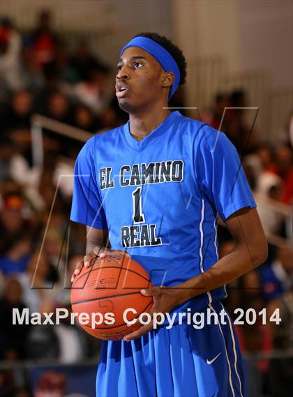 Thumbnail 1 in Westchester vs. El Camino Real (CIF LA City Section Final) photogallery.