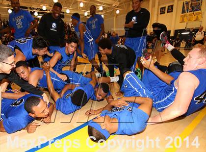 Thumbnail 3 in Westchester vs. El Camino Real (CIF LA City Section Final) photogallery.