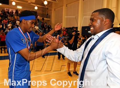 Thumbnail 2 in Westchester vs. El Camino Real (CIF LA City Section Final) photogallery.