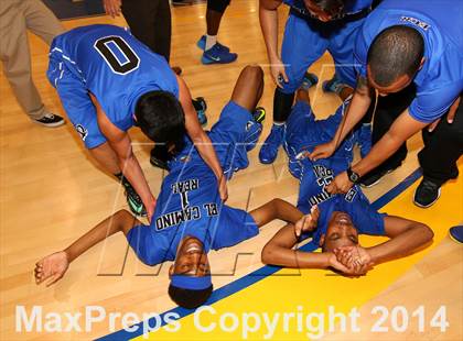 Thumbnail 1 in Westchester vs. El Camino Real (CIF LA City Section Final) photogallery.