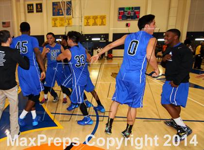 Thumbnail 2 in Westchester vs. El Camino Real (CIF LA City Section Final) photogallery.