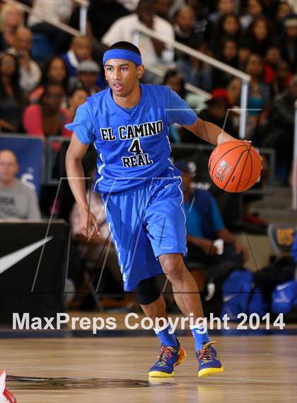 Thumbnail 3 in Westchester vs. El Camino Real (CIF LA City Section Final) photogallery.
