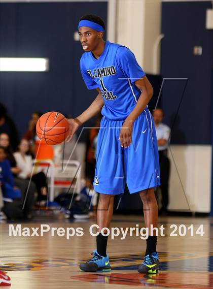 Thumbnail 1 in Westchester vs. El Camino Real (CIF LA City Section Final) photogallery.