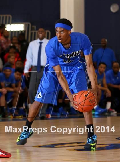 Thumbnail 3 in Westchester vs. El Camino Real (CIF LA City Section Final) photogallery.
