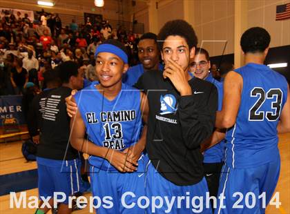 Thumbnail 3 in Westchester vs. El Camino Real (CIF LA City Section Final) photogallery.