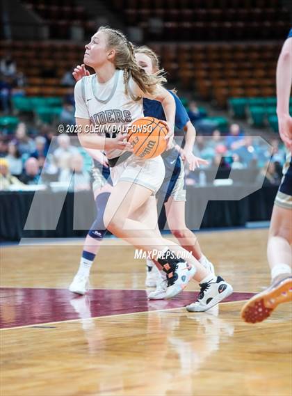 Thumbnail 2 in Roosevelt vs Air Academy (CHSAA 5A Great 8) photogallery.