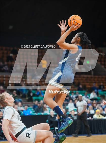 Thumbnail 2 in Roosevelt vs Air Academy (CHSAA 5A Great 8) photogallery.