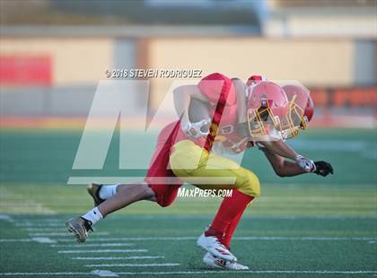 Thumbnail 1 in Oakdale @ Jesuit photogallery.