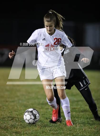 Thumbnail 1 in Johnstown-Monroe vs Amanda-Clearcreek (OHSAA D3 Sectional Playoff) photogallery.
