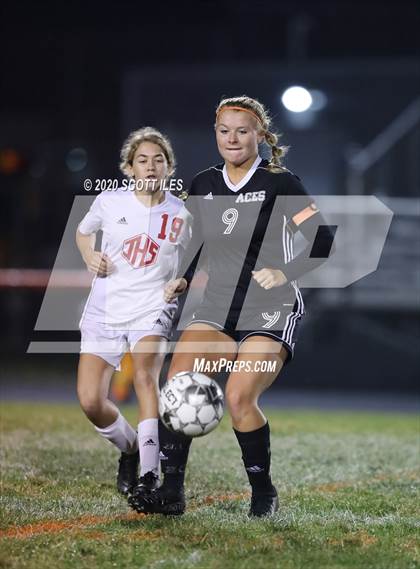Thumbnail 2 in Johnstown-Monroe vs Amanda-Clearcreek (OHSAA D3 Sectional Playoff) photogallery.