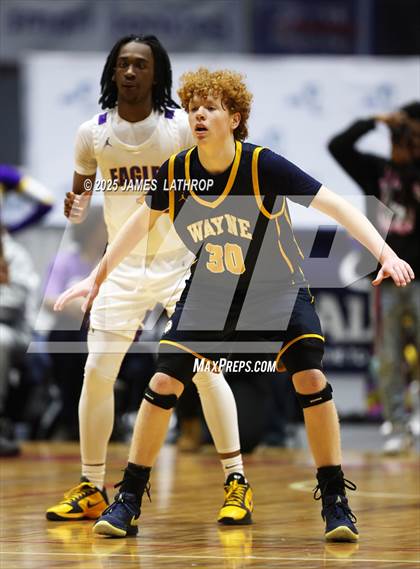 Thumbnail 1 in East vs. Wayne (NYSPHSAA SECTION V CLASS A FINAL) photogallery.