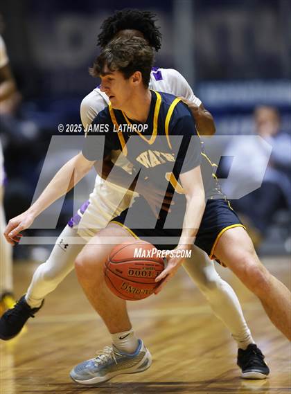Thumbnail 3 in East vs. Wayne (NYSPHSAA SECTION V CLASS A FINAL) photogallery.