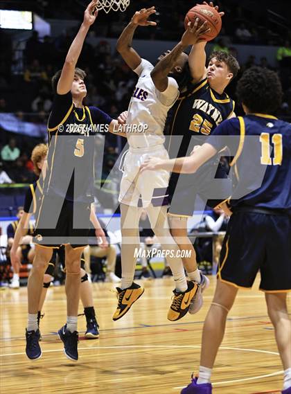Thumbnail 1 in East vs. Wayne (NYSPHSAA SECTION V CLASS A FINAL) photogallery.