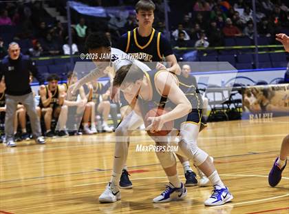 Thumbnail 1 in East vs. Wayne (NYSPHSAA SECTION V CLASS A FINAL) photogallery.