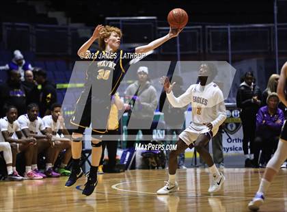 Thumbnail 1 in East vs. Wayne (NYSPHSAA SECTION V CLASS A FINAL) photogallery.