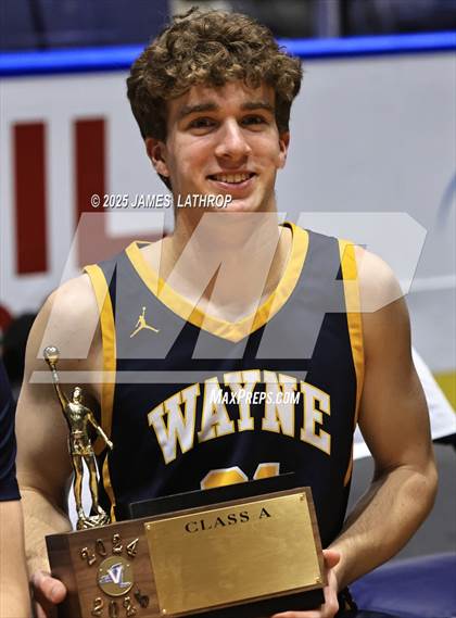 Thumbnail 2 in East vs. Wayne (NYSPHSAA SECTION V CLASS A FINAL) photogallery.