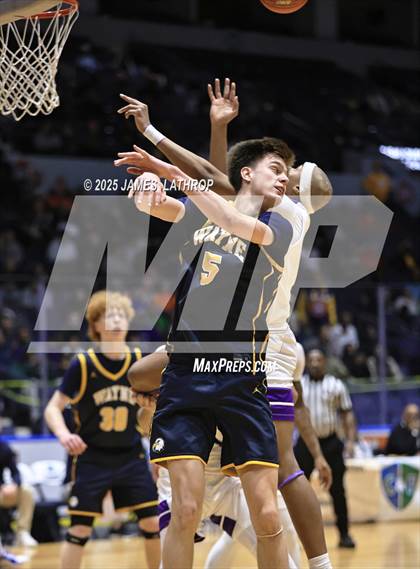 Thumbnail 3 in East vs. Wayne (NYSPHSAA SECTION V CLASS A FINAL) photogallery.