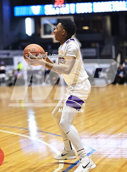 Thumbnail 2 in East vs. Wayne (NYSPHSAA SECTION V CLASS A FINAL) photogallery.