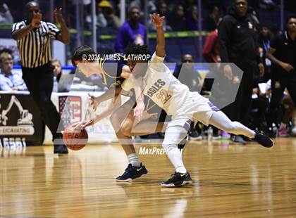 Thumbnail 2 in East vs. Wayne (NYSPHSAA SECTION V CLASS A FINAL) photogallery.