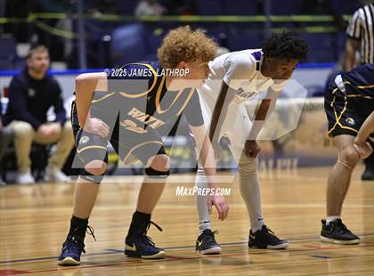 Thumbnail 2 in East vs. Wayne (NYSPHSAA SECTION V CLASS A FINAL) photogallery.