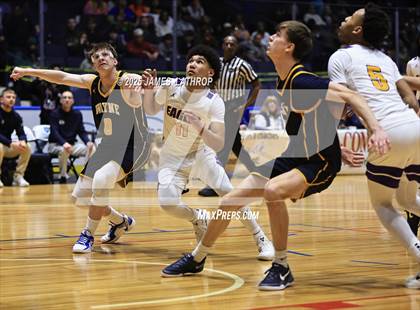 Thumbnail 1 in East vs. Wayne (NYSPHSAA SECTION V CLASS A FINAL) photogallery.