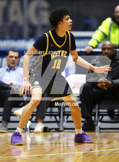Thumbnail 3 in East vs. Wayne (NYSPHSAA SECTION V CLASS A FINAL) photogallery.