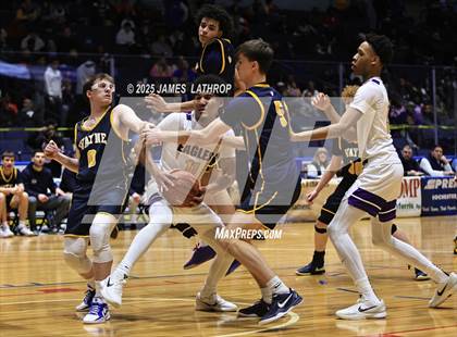 Thumbnail 2 in East vs. Wayne (NYSPHSAA SECTION V CLASS A FINAL) photogallery.
