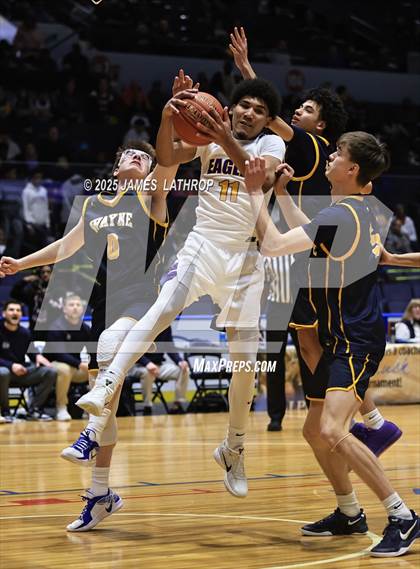 Thumbnail 1 in East vs. Wayne (NYSPHSAA SECTION V CLASS A FINAL) photogallery.