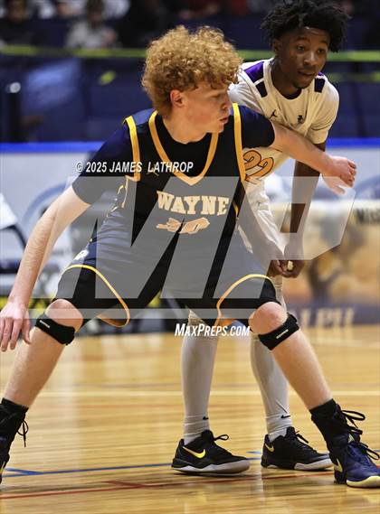 Thumbnail 3 in East vs. Wayne (NYSPHSAA SECTION V CLASS A FINAL) photogallery.