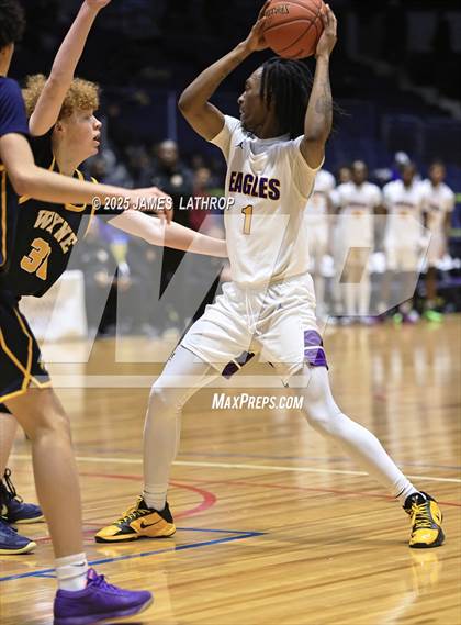 Thumbnail 3 in East vs. Wayne (NYSPHSAA SECTION V CLASS A FINAL) photogallery.
