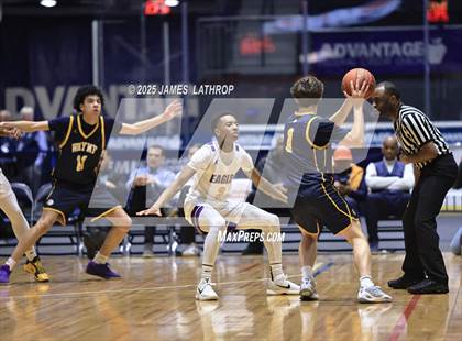 Thumbnail 3 in East vs. Wayne (NYSPHSAA SECTION V CLASS A FINAL) photogallery.