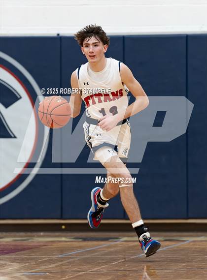 Thumbnail 3 in Plum @ Shaler Area photogallery.