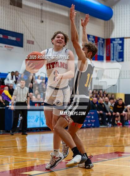 Thumbnail 3 in Plum @ Shaler Area photogallery.