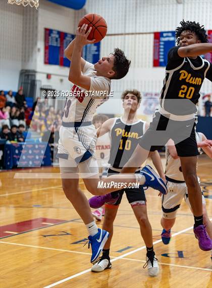 Thumbnail 3 in Plum @ Shaler Area photogallery.